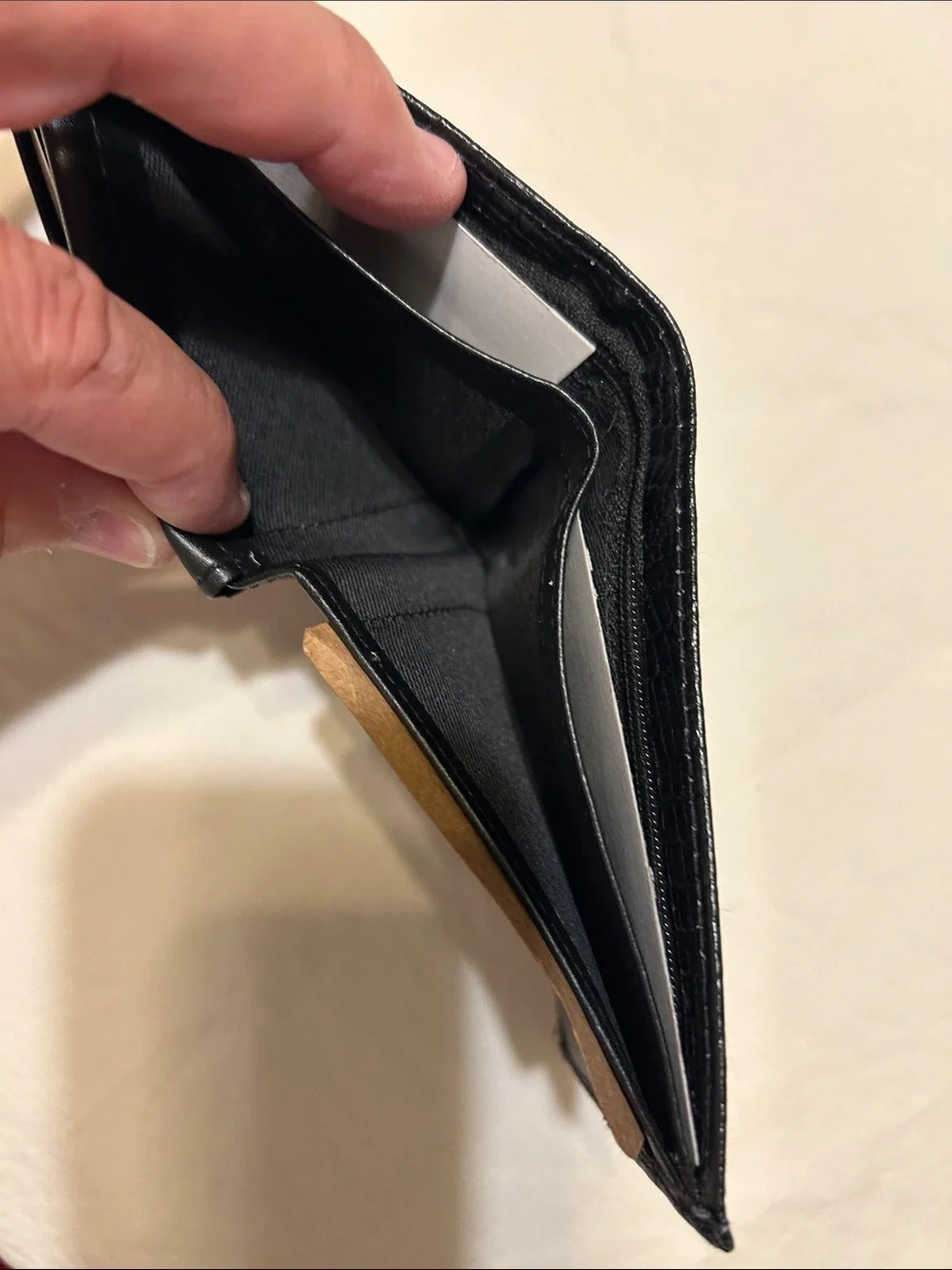 Black Leather Men’s Card & Key Holder Wallet